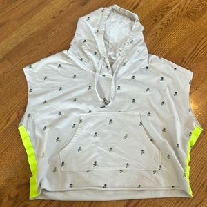 Skull short-sleeve hoodie